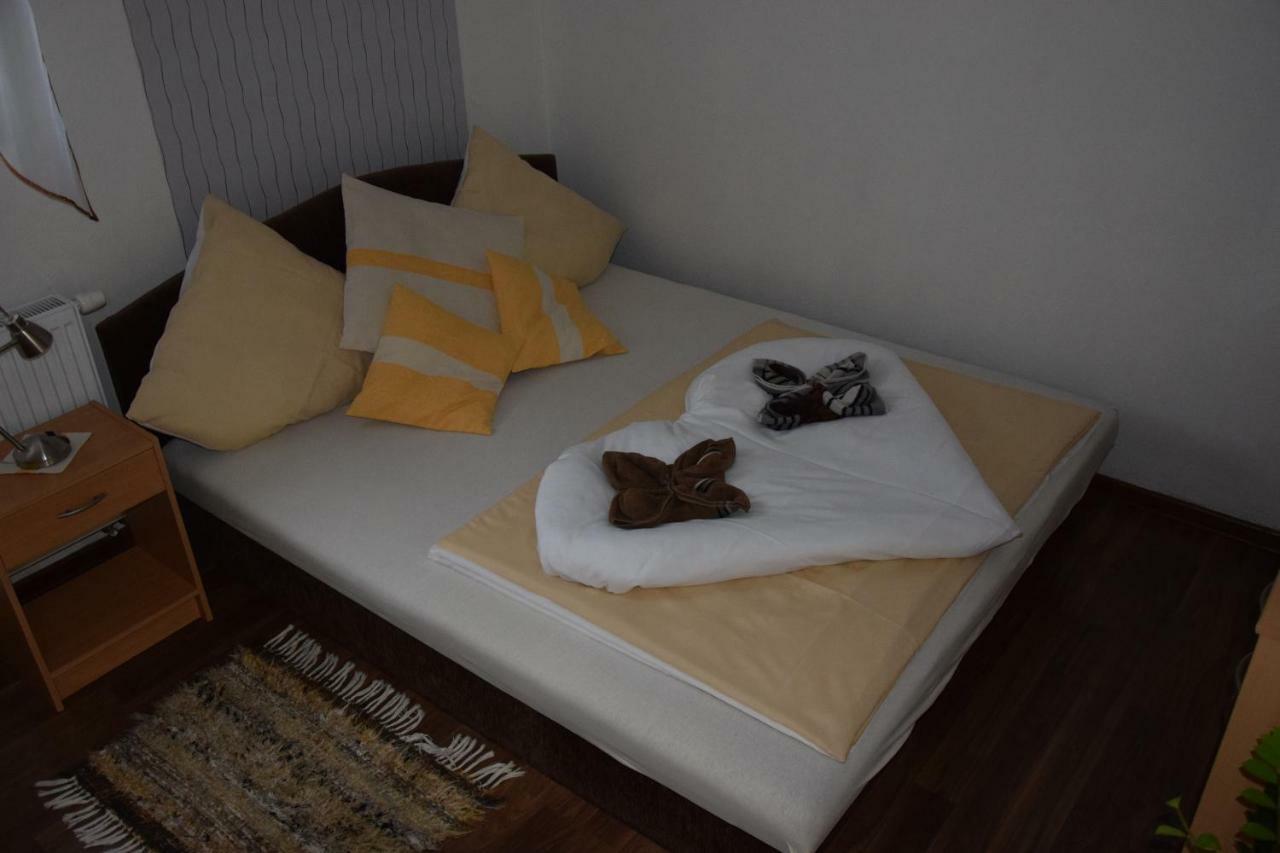 Belany Studios Veľký Meder Kültér fotó